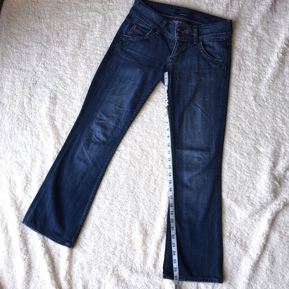 Hudson Signature Mid Rise Boot Cut Jeans - Picture 3 of 8